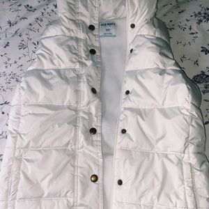 Old Navy Puffer Vest